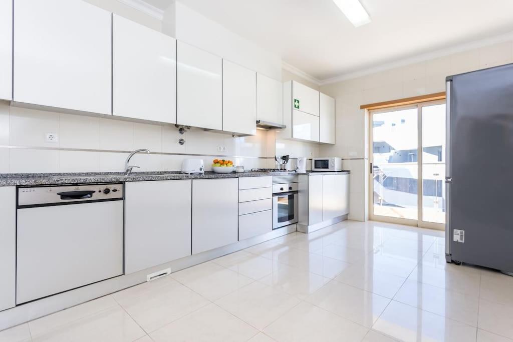 Sea Breeze Lagos Apartment Exterior foto
