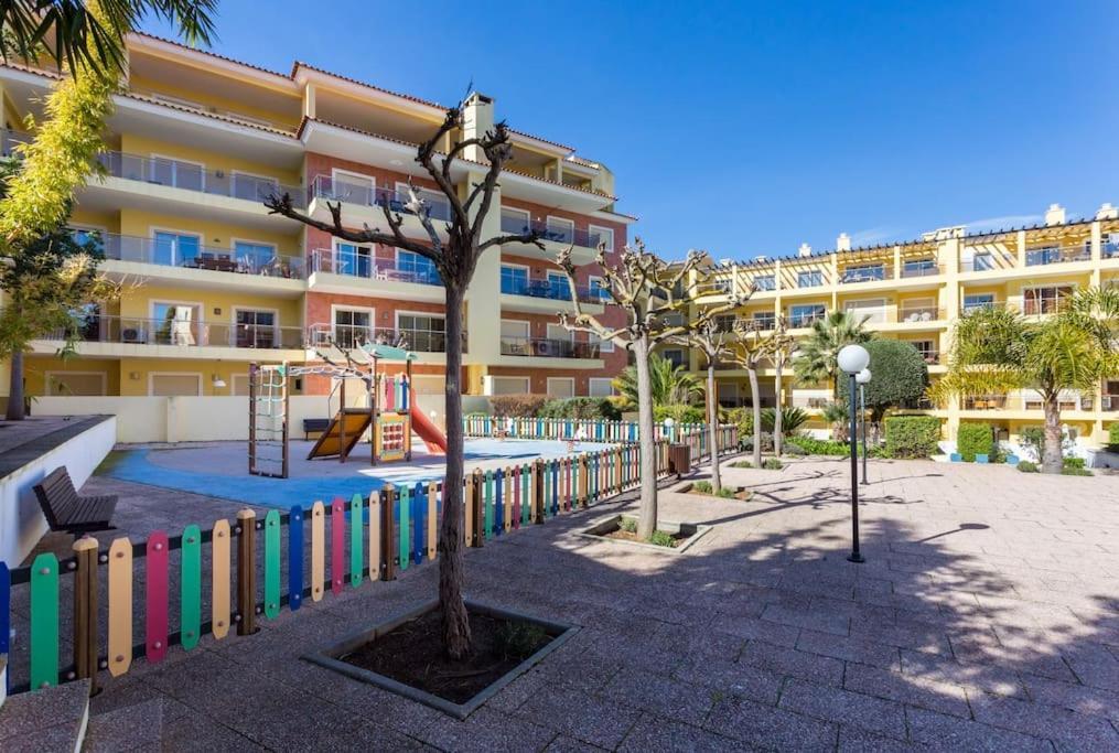 Sea Breeze Lagos Apartment Exterior foto